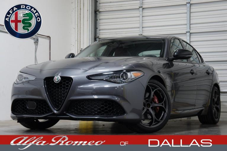 New New 2019 Alfa Romeo Giulia Sport for sale $44,790 at AAN Dealer Demo Site in Gurnee IL