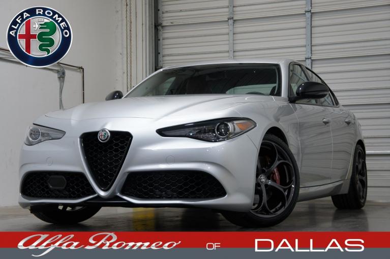 New New 2019 Alfa Romeo Giulia Sport for sale $44,790 at AAN Dealer Demo Site in Gurnee IL