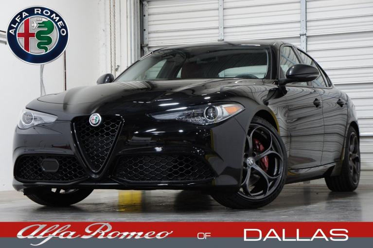 New New 2019 Alfa Romeo Giulia Sport for sale $44,190 at AAN Dealer Demo Site in Gurnee IL